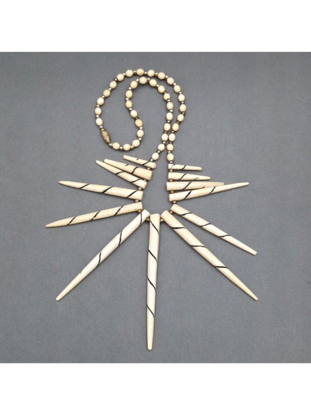 Vintage Batik Style Carved Bone Spike Necklace 16" Ethnic Tribal Horn Bib - Picture 3 of 16